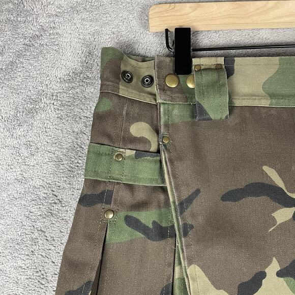 StumpTown Kilts Utility Kilt Mens 12 Camo Woodland Pleated Cargo Made USA Snap - Picture 3 of 13